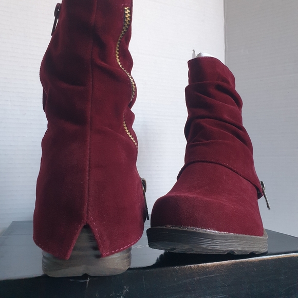 French Blue Americana Burgundy Wine Faux-Suede Ruched Ankle Zip-Up Booties Sz 38 - Picture 11 of 16